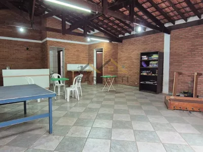 Chácara à venda com 6 dormitórios, sendo 2 suítes, 5 banheiros e 10 vagas de garagem - Foto 50