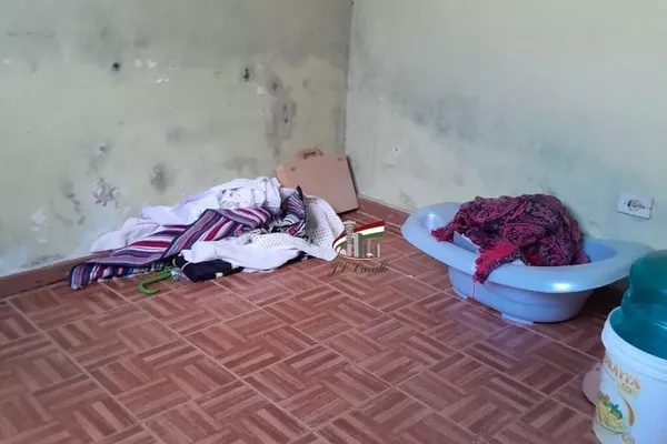 Casa para venda com 3 quartos no CIC em Curitiba - Foto 6
