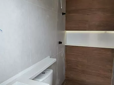 ALPHAVILLE 2 - Casa térrea com 3 Suítes + Varanda Gourmet com Hidro, Garagem coberta para 2 carros - Foto 42