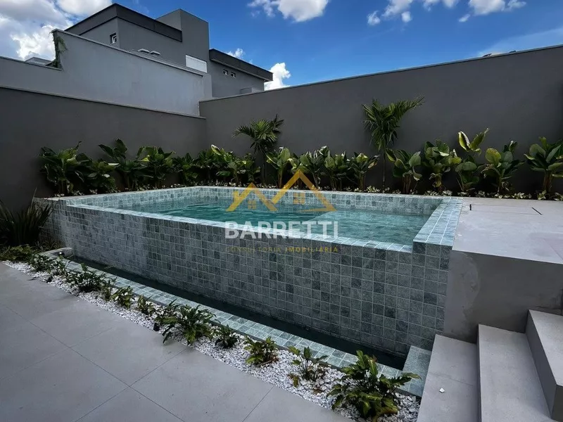 Casa em Condomínio Fechado com 240 m² em Villa Piemonte - Foto Principal