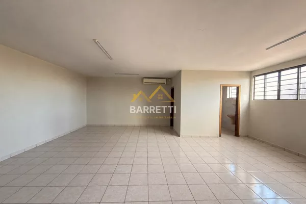 Sala Comercial de 64,26 m² para Locação no Bairro Alto - Foto 5