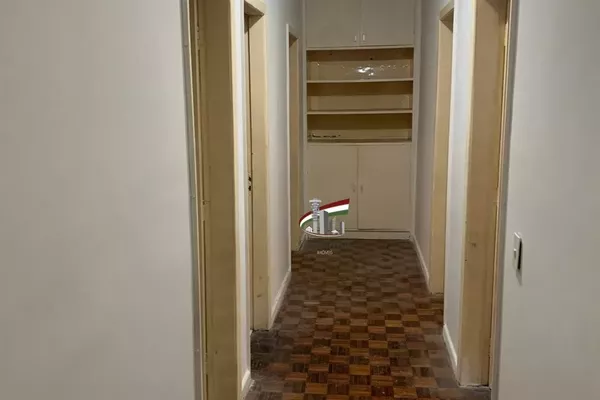 Apartamento 3 quartos no térreo na Av Iguaçu para alugar 90m² - Foto 2