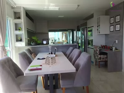 Casa com Piscina no Bairro São Francisco - Foto 6