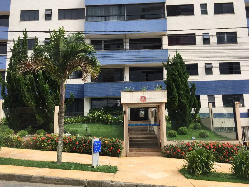 Vendo amplo apartamento de 3 quartos com 2 suítes, 3 vagas de garagem, 136M², área de lazer compl - Foto Principal