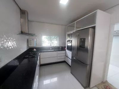 Casa de 4 quartos sendo 3 suites à venda em condomínio fechado com planejados, podendo ser vendido - Foto 13