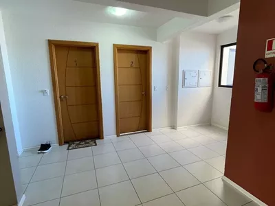 Apto primeiro andar, com elevador. Ed. Mαria Eduarda - Foto 3