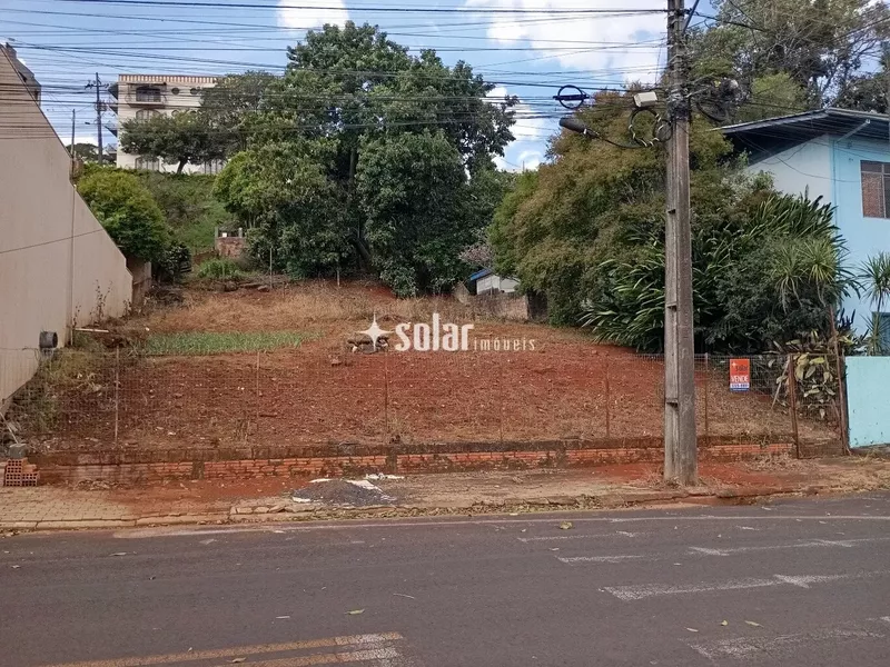 TERRENO ÓTIMA LOCALIZAÇÃO A 900 METROS DA PRAÇA CENTRAL - Foto Principal