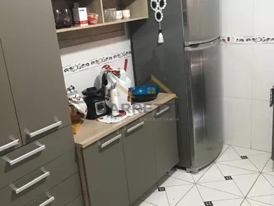 Casa à venda de 175m² com 3 quartos, 1 banheiro e 2 vagas de garagem, localizada no bairro Balbo - Foto 3